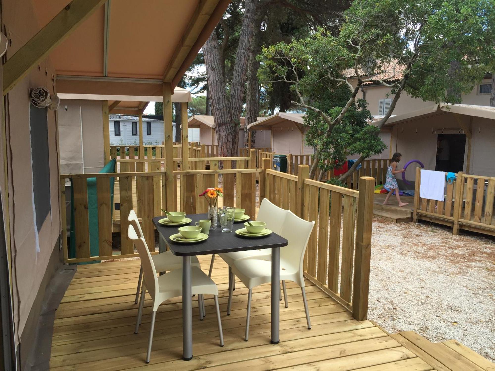 Boutique Camping Materada Beach Hotell Poreč Rom bilde